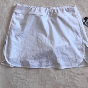 Izod slit skirt